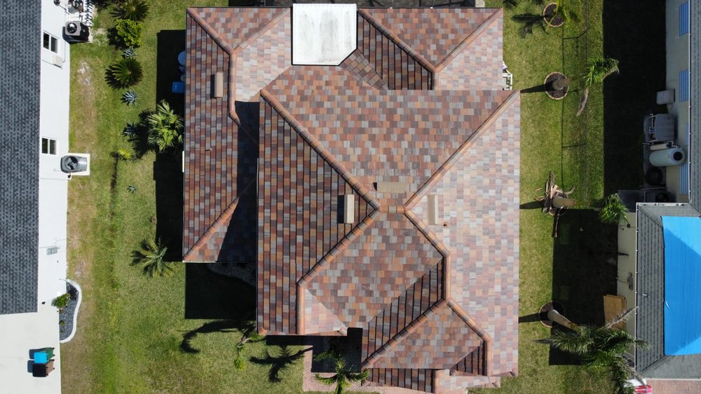 Slide of Giza Roofing Solutions