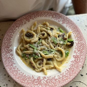Oberlin - Carbonara - New American Near Me - Providence, Rhode Island