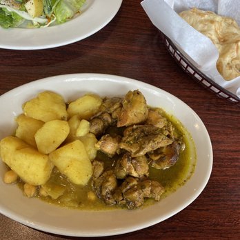 Pam's Caribbean Kitchen - Curry Chicken Curry - Trinidadian Near Me - Seattle, Washington Pam's Caribbean Kitchen - Curry Chicken Curry - Trinidadian Near Me - Seattle, Washington