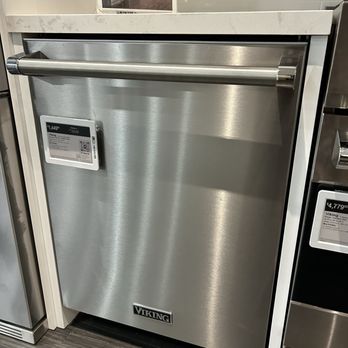 Pacific Sales Kitchen & Bath - Stainless steel Dishwasher - Appliances Near Me - Torrance, California Pacific Sales Kitchen & Bath - Stainless steel Dishwasher - Appliances Near Me - Torrance, California