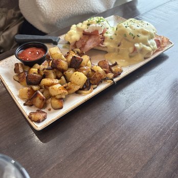 First Watch - Classic Eggs Benedict - Breakfast & Brunch Near Me - Rogers, Arkansas