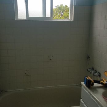 Shugarman's Bath - Ready to get to work - General Contractors Near Me - San Diego, California Shugarman's Bath - Ready to get to work - General Contractors Near Me - San Diego, California