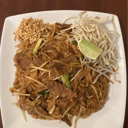 Gluten free beef Pad Thai