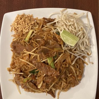 Sandee Thai Restaurant - Gluten free beef Pad Thai - Thai Near Me - Silverton, Oregon