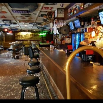 Cook's Corner - The bar - American Near Me - Trabuco Canyon, California