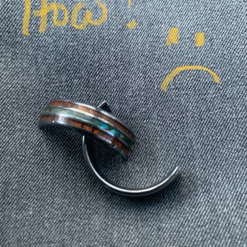 Silver & Gold Station - Wedding band broken in half October 2021 - Jewelry Near Me - Sugar Land, Texas Silver & Gold Station - Wedding band broken in half October 2021 - Jewelry Near Me - Sugar Land, Texas