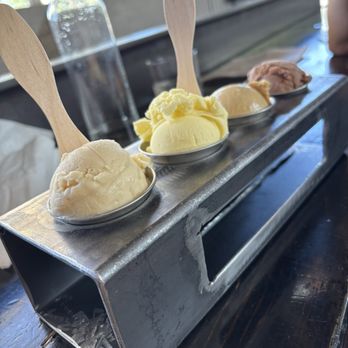Pizzicletta - Gelato flight! - Pizza Near Me - Flagstaff, Arizona Pizzicletta - Gelato flight! - Pizza Near Me - Flagstaff, Arizona