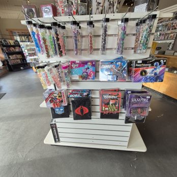 Heroes Never Die Comics - Plenty of dice - Comic Books Near Me - Corvallis, Oregon Heroes Never Die Comics - Plenty of dice - Comic Books Near Me - Corvallis, Oregon