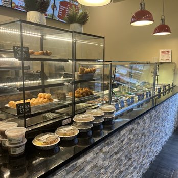 Ima's - a buffet with a variety of food items - Filipino Near Me - Chicago, Illinois