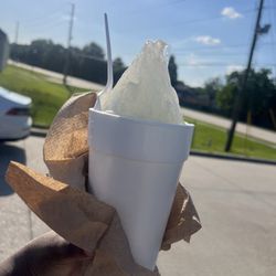 SnoMan Snoballs - Sugar free pina colda snoball
