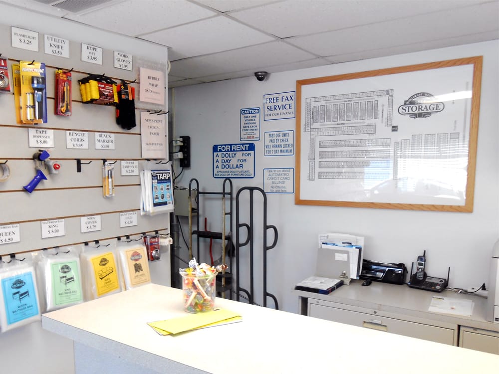 RIGHTSPACE STORAGE Updated September 2024 4801 Eubank Blvd NE