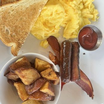 Jet Runway Cafe - Breakfast meal - American Near Me - Fort Lauderdale, Florida