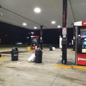 Pilot Travel Center - Gas pumps - Gas Stations Near Me - Jackson, Tennessee