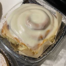 Cinnamon roll