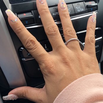 Quality Nails & Spa - Nail Salons Near Me - Long Beach, California