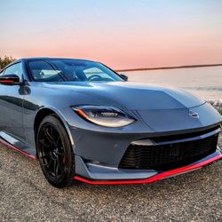 Atlantic Car Stereo - Vantrue installed on Nismo.