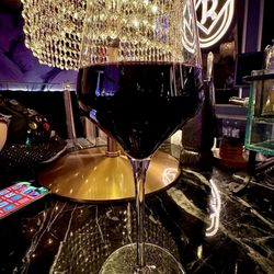 Rosina Cocktail Lounge - HAPPY NEW YEAR COCKTAIL 2026. A nice SILVER OAK, CABERNET SAUVIGNON, NAPA VALLEY, CALIFORNIA