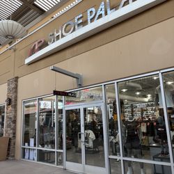 Shoe Palace - Shoe store