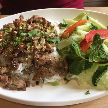 Viet Village - Meat with noodles - Vietnamese Near Me - Cologne, NW