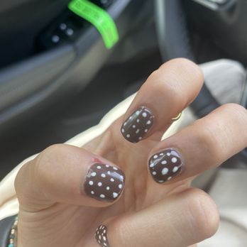 9 Spa & Nails - The polka dots look horrible! Looks like a 3 year old did them per my boyfriend - Nail Salons Near Me - Palm City, Florida 9 Spa & Nails - The polka dots look horrible! Looks like a 3 year old did them per my boyfriend - Nail Salons Near Me - Palm City, Florida