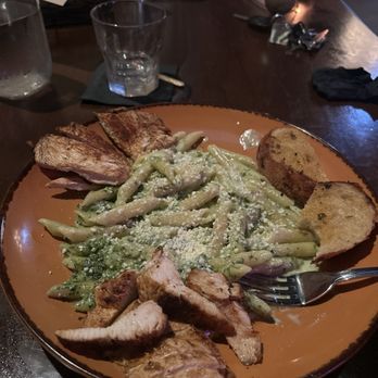 Madero 1899 - chicken pasta when garlic bread taste so good - Mexican Near Me - Fullerton, California