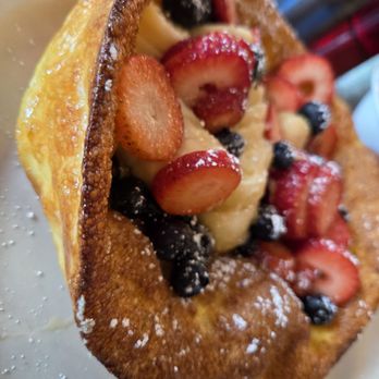 Brunch Daytona - Baked pancake - Breakfast & Brunch Near Me - Daytona Beach, Florida