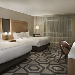 Caesars Windsor - Caesars Windsor Hotel Room