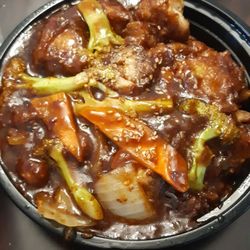 Lucky Garden Restaurant - Chicken tso? NO ITS NOT, also a BAD SMELL