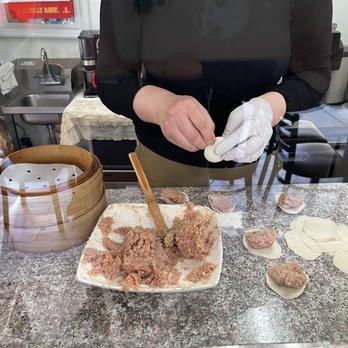 XLB Kitchen - Freshly made Xiao long bao by the business owner in front of us - Szechuan Near Me - Cupertino, California XLB Kitchen - Freshly made Xiao long bao by the business owner in front of us - Szechuan Near Me - Cupertino, California