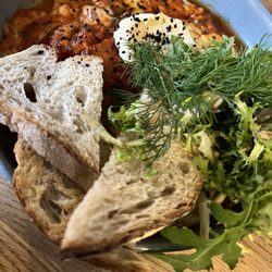 FACTORY GIRL - Shakshuka