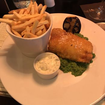 Mcgettigans Cookhouse & Bar Restaurant - Fish n chips - Bars Near Me - Dublin, D
