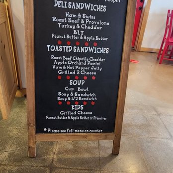 Apple Annie's Country Store - Lunch - Bakeries Near Me - Willcox, Arizona