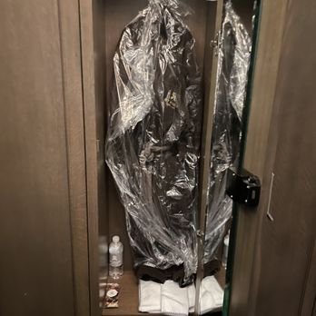 Remède Spa - Locker - Day Spas Near Me - Park City, Utah
