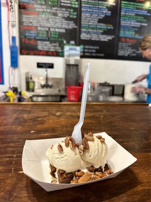 Cocktail Creamery by null