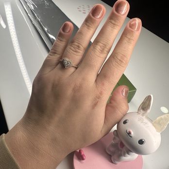 J&V Nails Studio - Gel Cat Eye Manicure - Nail Salons Near Me - New York, New York