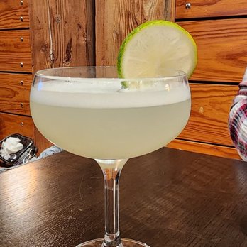 Hatback Bar & Grille - Banana Daquiri - American Near Me - Seattle, Washington