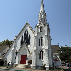 First Presbyterian Church of Napa - Exterior picture of the church