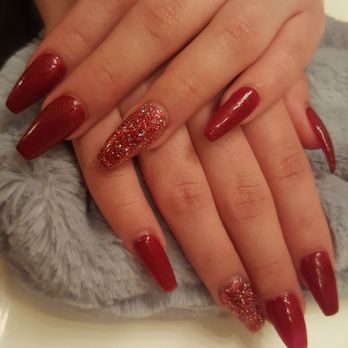 Dip nails - Tony did an amazing job they were really friendly i love my nails.Its a nice comfortable place and super relaxing I recommend this place. - Nail Salons Near Me - North Las Vegas, Nevada