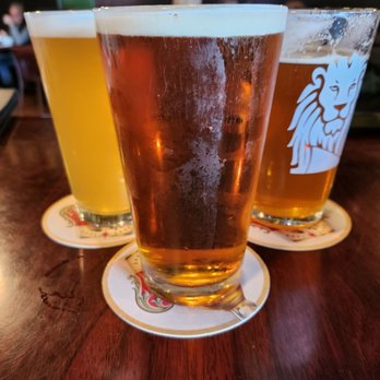 Limericks Tavern - pomona queen, stone IPA and hazy IPA - New American Near Me - Upland, California Limericks Tavern - pomona queen, stone IPA and hazy IPA - New American Near Me - Upland, California