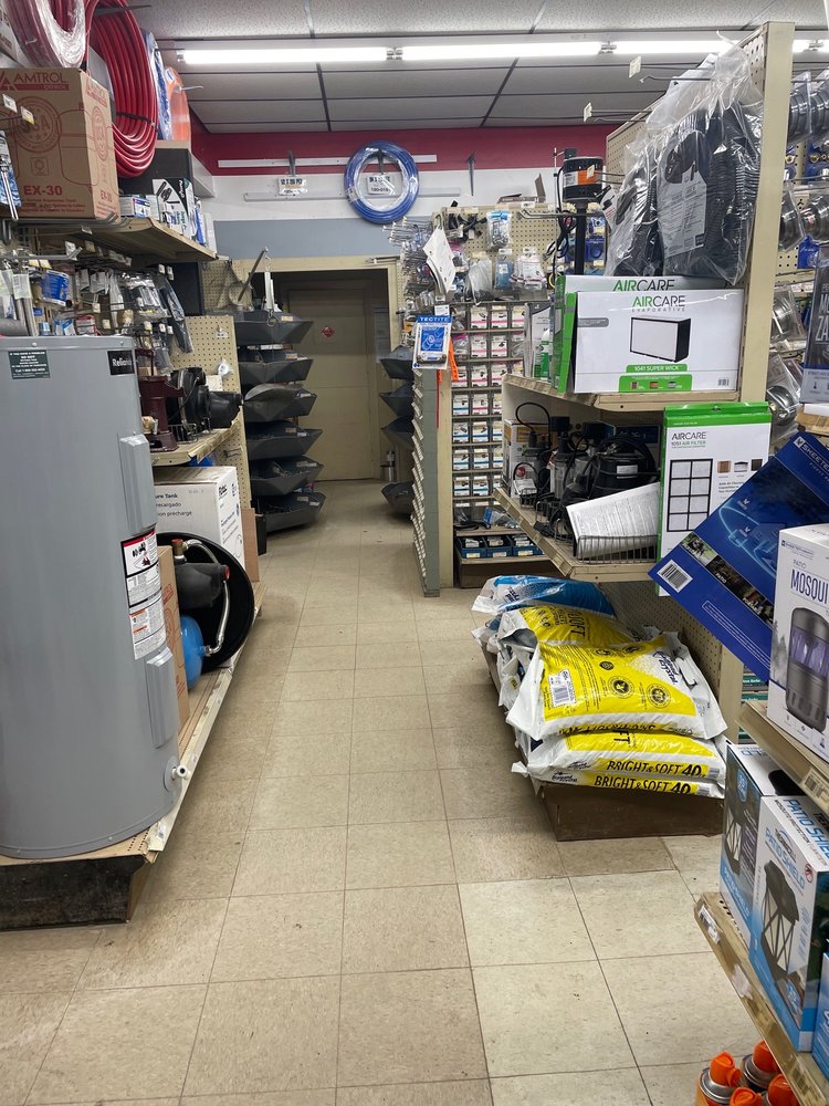 CRANDALL’S HARDWARE Updated August 2024 8 Main St, East Millinocket