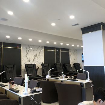 Crown Nail Lounge - Nail Technicians Near Me - Fishers, Indiana Crown Nail Lounge - Nail Technicians Near Me - Fishers, Indiana