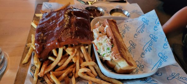 Lucille's Laval by null