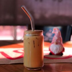 The Hive Java Lounge - Iced Rose Latte (16oz)