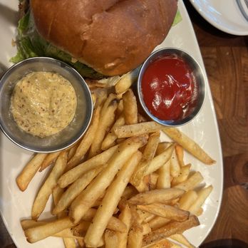 Glenn's Kitchen - New American Near Me - Atlanta, Georgia