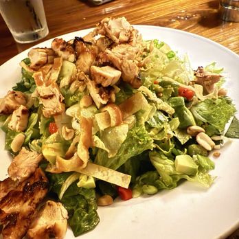 Thunder Bay Grille - Edamame chicken salad - American Near Me - Rockford, Illinois
