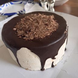 Chocolate Mousse Cake