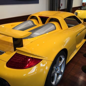Audrain Automobile Museum - Museums Near Me - Newport, Rhode Island