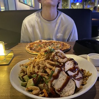 Yard House - BBQ Chicken Salad and BBQ Chicken Pizza - Bars Near Me - Raleigh, North Carolina Yard House - BBQ Chicken Salad and BBQ Chicken Pizza - Bars Near Me - Raleigh, North Carolina