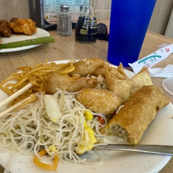 Joy Wok - Food - Sushi Bars Near Me - Topeka, Kansas Joy Wok - Food - Sushi Bars Near Me - Topeka, Kansas