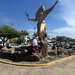 Mariscos La Huerta - 7 years later, I'm back with my other brother